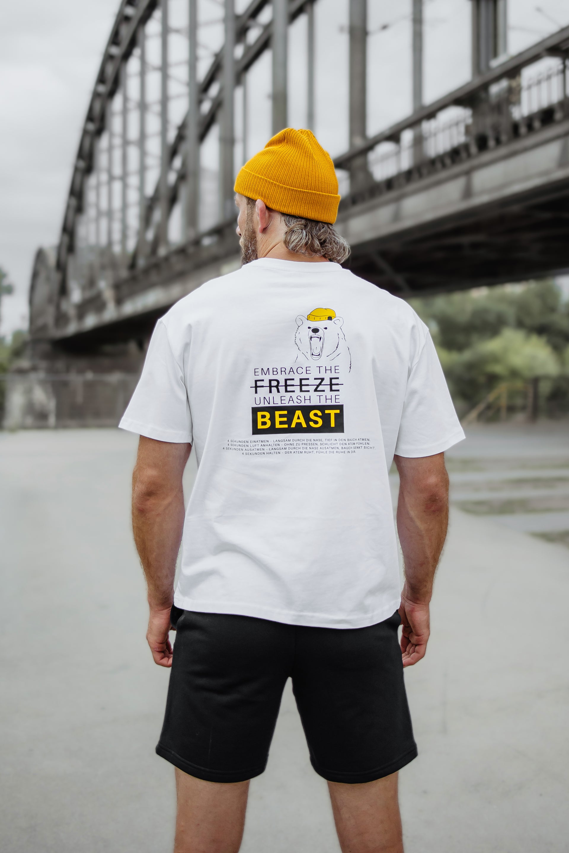 T-Shirt "Unleash the Beast" - weiß